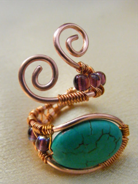 La Belle Helene: Turquoise beaded ring