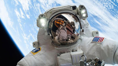 NASA elige a 4 astronautas de primeros vuelos privados al espacio