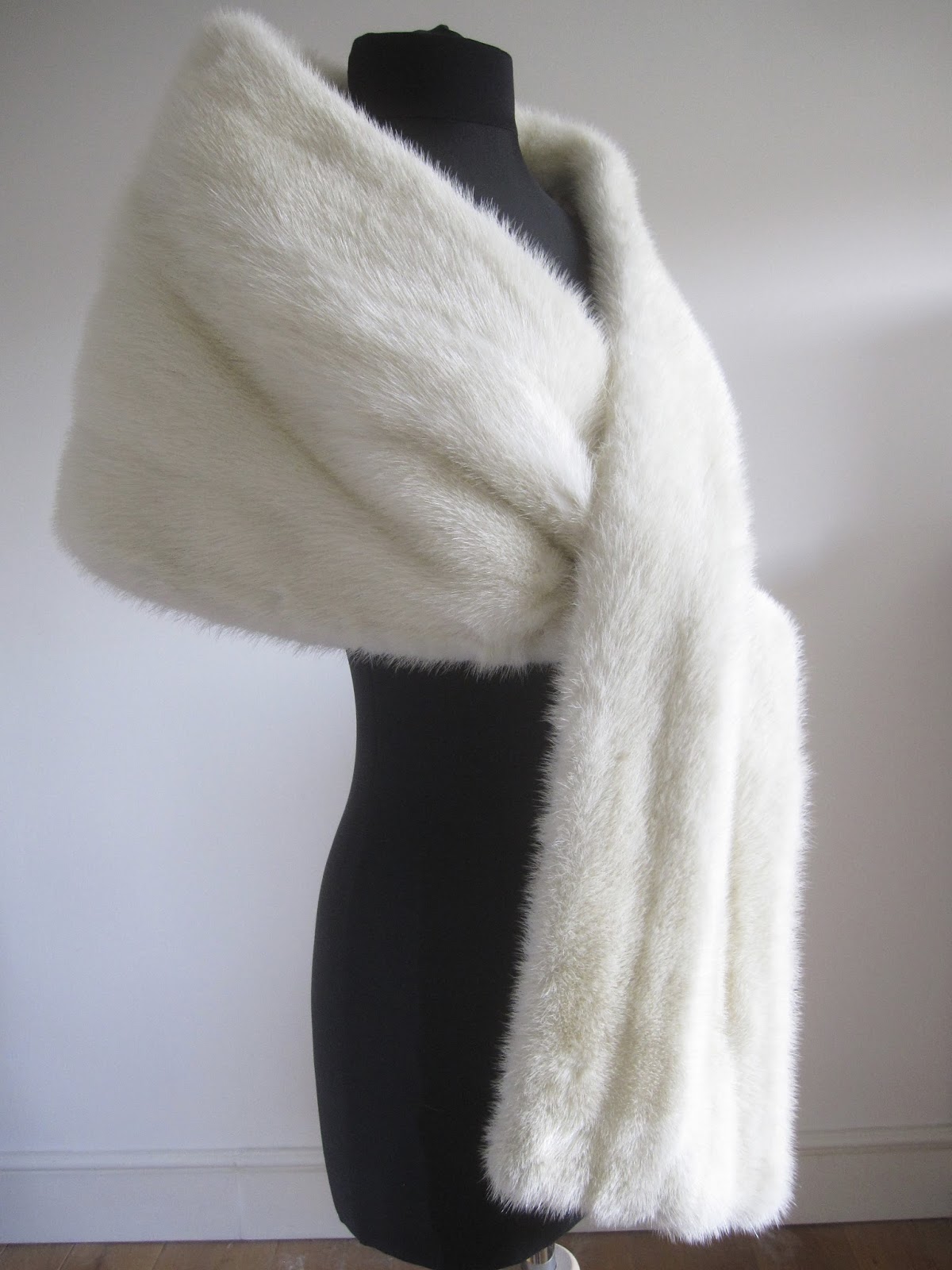 White Fur Stole >> Rosie Daydream Vintage White Mink Fur Stole Cape Wrap White Fur Stole >> Rosie Daydream Vintage White Mink Fur Stole Cape Wrap