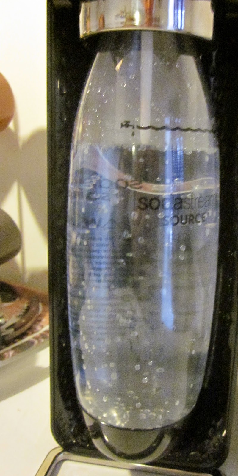 Combien De Temps Dure Une Bouteille De Gaz Sodastream blog de vie labonoccaz: la sodastream ? on en parle