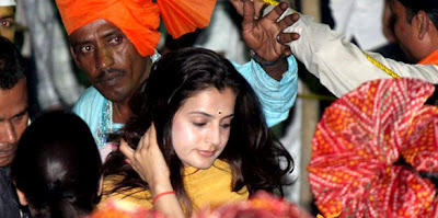Ameesha patel at Salman Khan's Ganpati visarjan stills