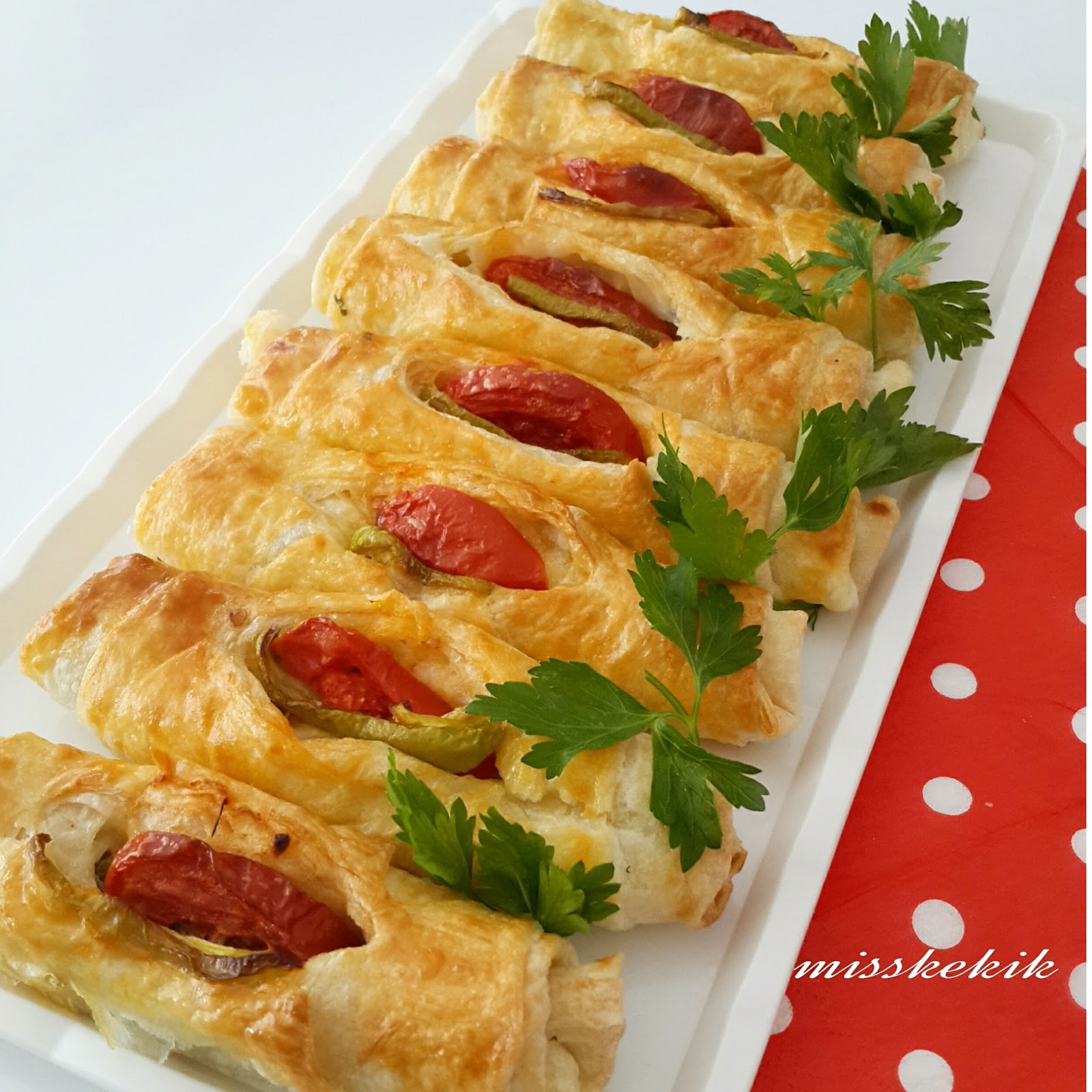 Karnıyarık Börek Tarifi