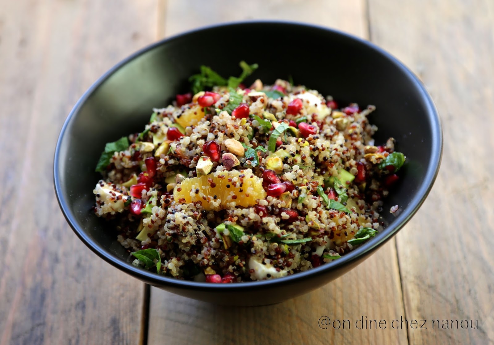 Salade de quinoa aux oranges, à la mozzarella , à la menthe / On dine