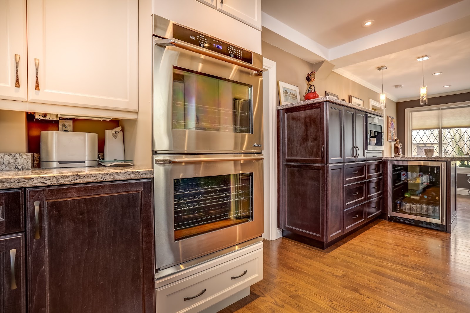 Monarch Kitchen & Bath Centre Storage and Functionality Are Key in