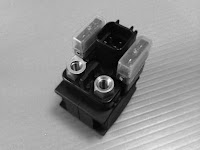 画像は出品者様より拝借 アドレスV125Gスターターリレー