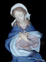 Lladro Virgin Mary 01387