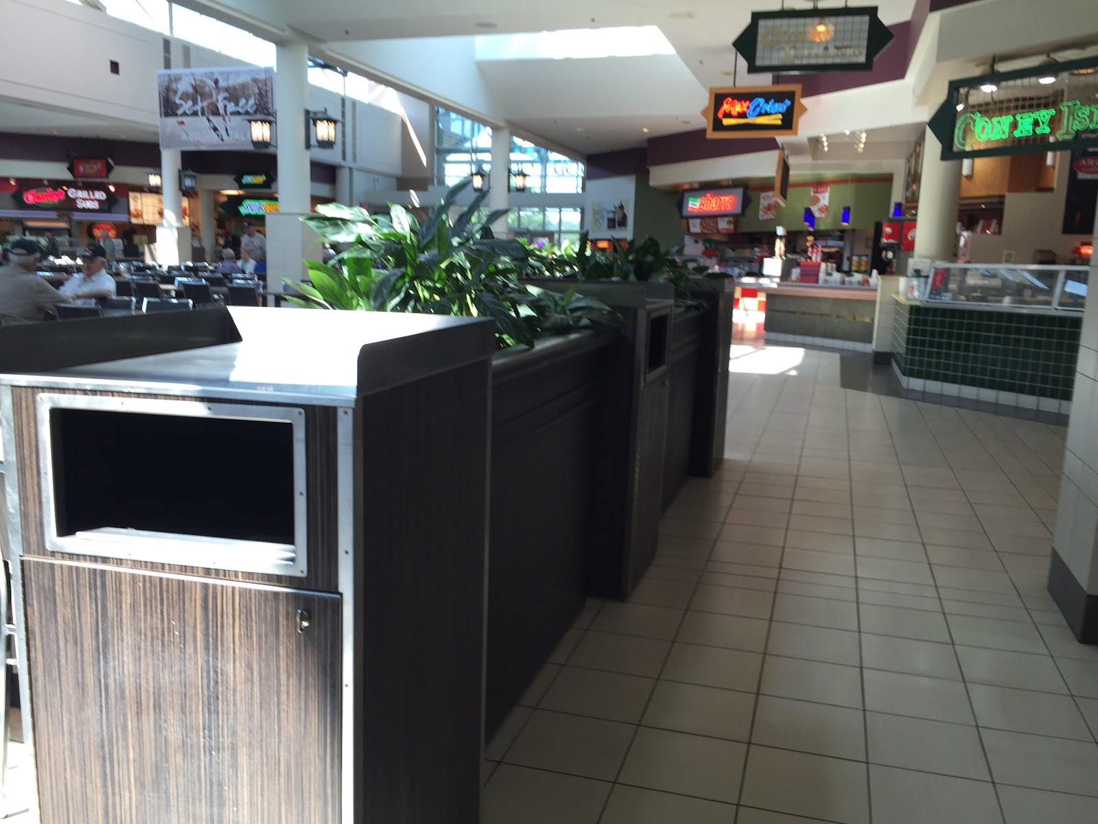 SkyMall Retail History and Abandoned Airports Miller Hill Mall