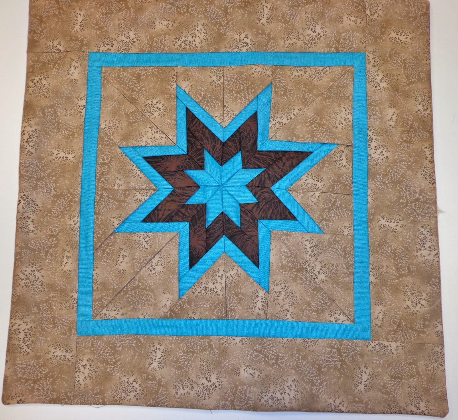 Angie Quilts 3D Folded Star Cushion