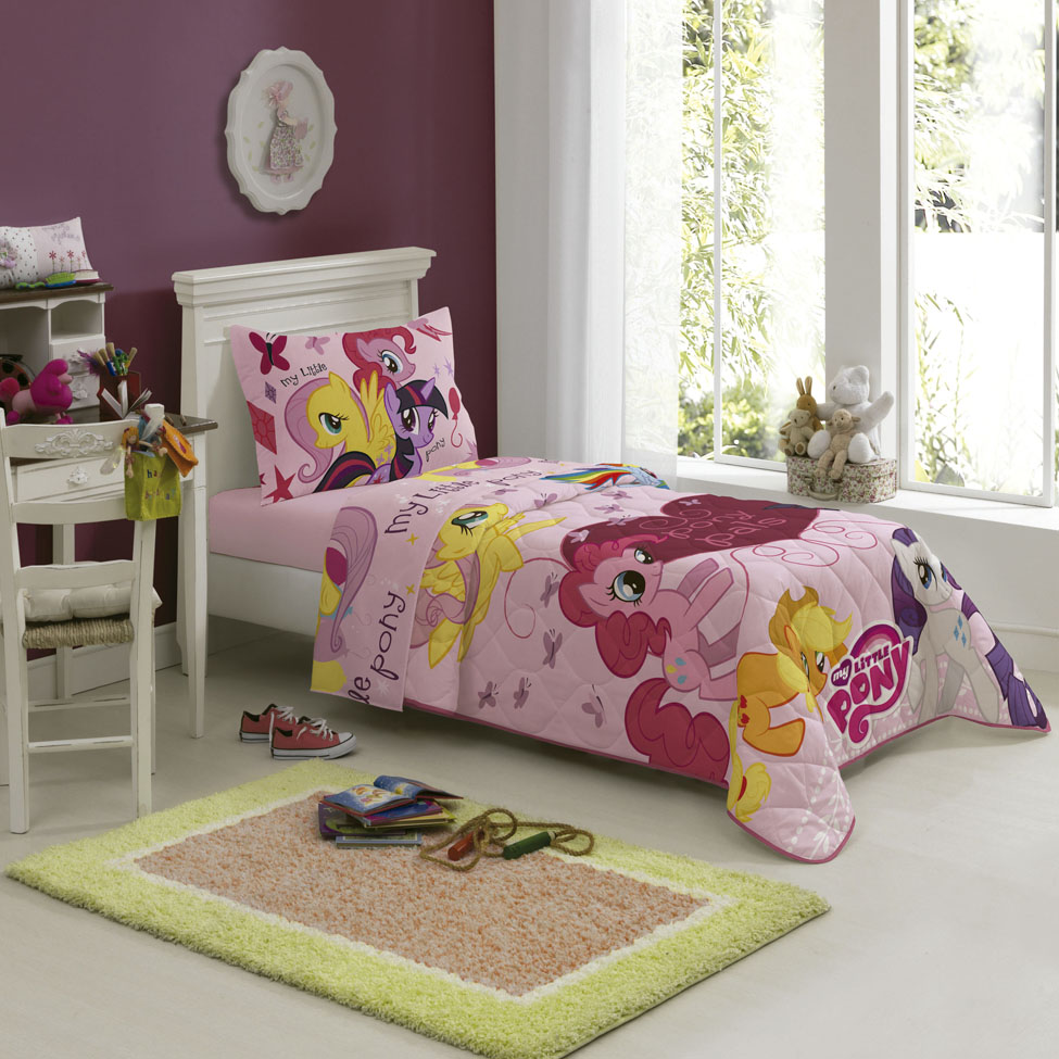 Dormitorios infantiles decorados con Mi Pequeño Pony - Dormitorios