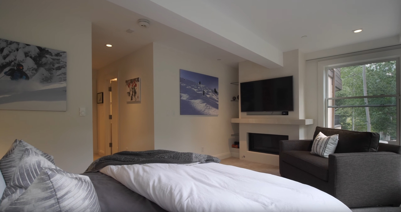 14 Photos vs. 600 Vail Valley Drive #A-6, Vail, CO vs. Condo Interior Design Tour