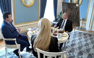 Vladimir Putin, Iosif Kobzon and Ninel Kobzon. Vladimir Putin, Iosif Kobzon and Ninel Kobzon.