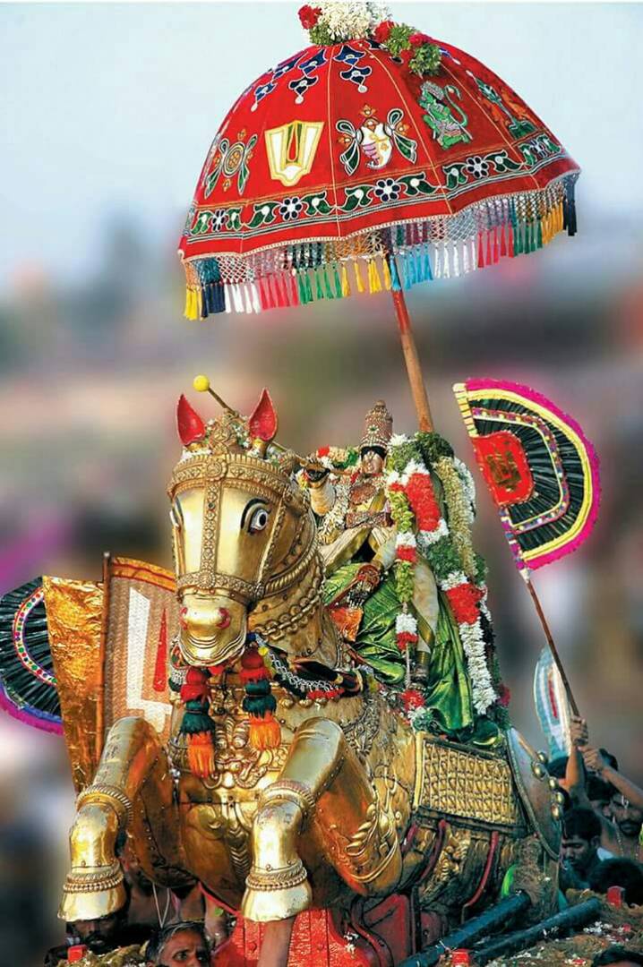 Chinmaya Mission, Madurai "Thanneer Pandal" at Alagar festival in