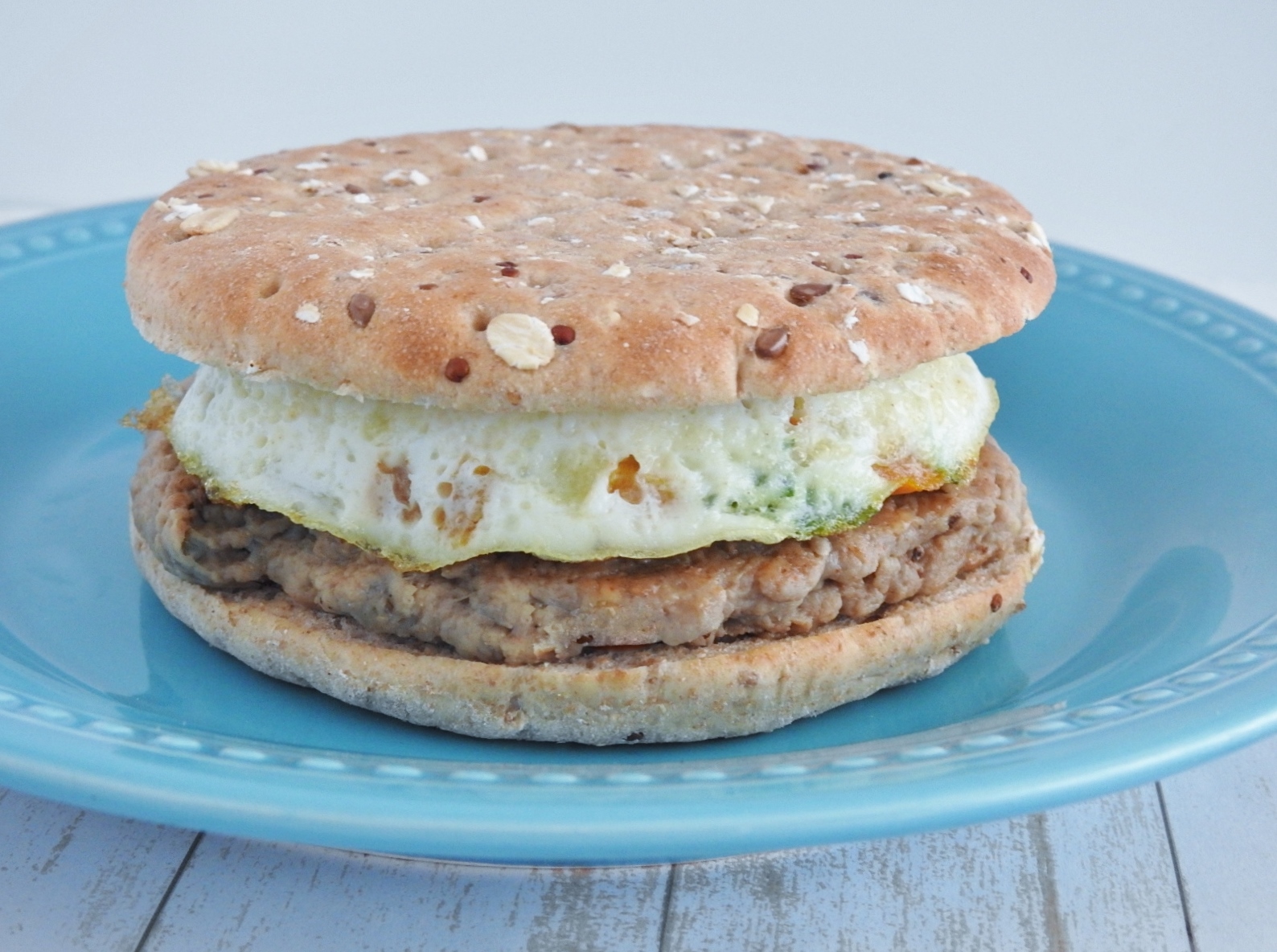 Egg Patty Recipe For Breakfast Sandwiches - Diznify