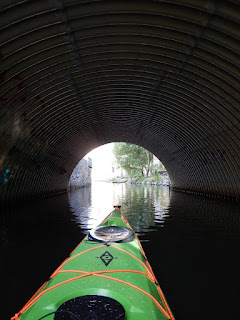 Kanu-Funsport reflection creates tubular illusion, Leipzig Germany, Nigel Foster