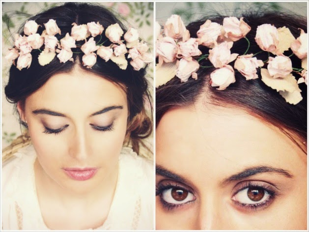 Bonita corona de flores para novia Bonita corona de flores para novia con rosas pequeñas de estilo romántico