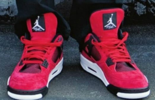 jordan 4 toro red