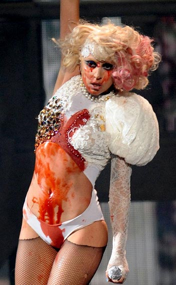 62709754---lady_gaga_mtv_vma_2009_.jpg