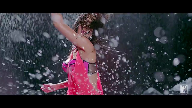 Katrina Kaif in Pink Bikini in Dhoom 3