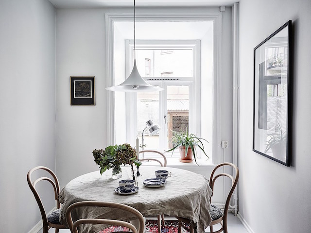 my scandinavian home: A lovely Swedish home with a blue accent wall my scandinavian home: A lovely Swedish home with a blue accent wall