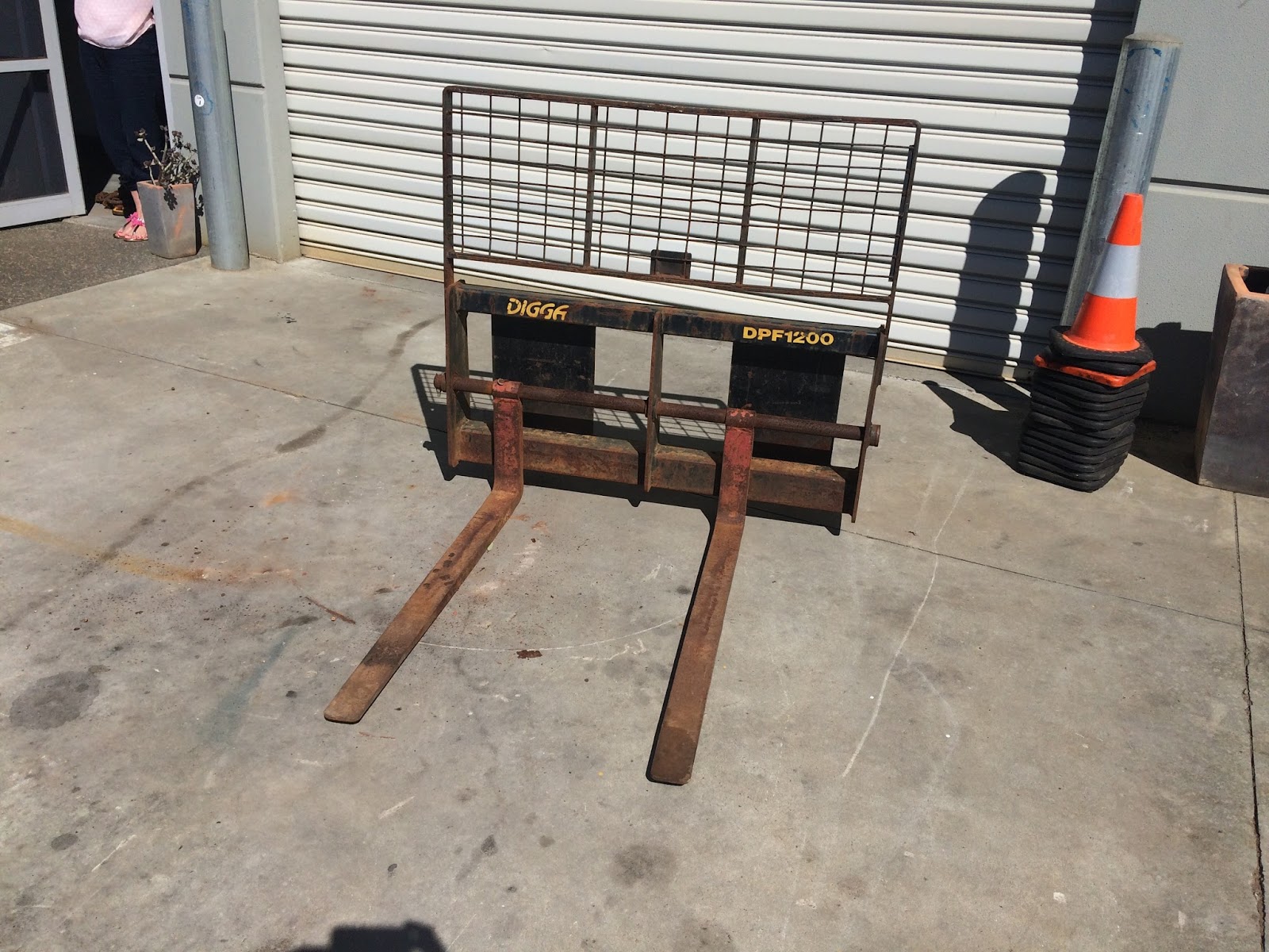 Cyclone Rake For Sale >> CHRISTIE PACIFIC MACHINERY - NEW AND USED: Digga Pallet ... Cyclone Rake For Sale >> CHRISTIE PACIFIC MACHINERY - NEW AND USED: Digga Pallet ...