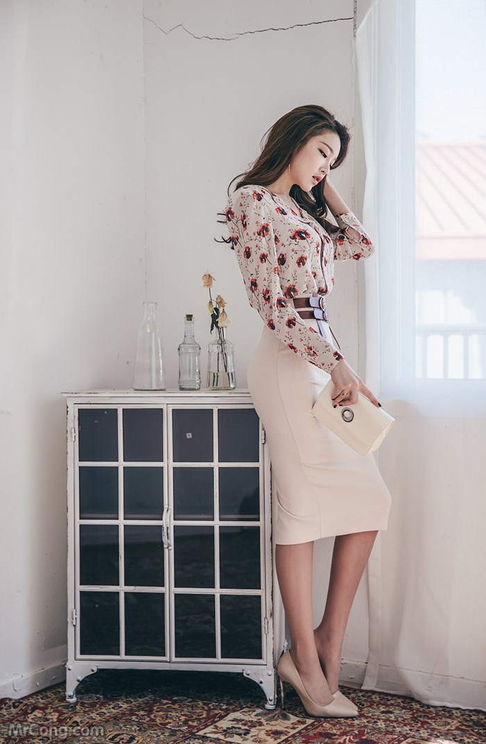 Beautiful Park Jung Yoon in the February 2017 fashion photo shoot (529 photos)