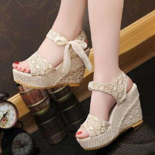 Sepatu Wedges Wanita Terbaru Pesta 12 Model Sepatu Dan Sandal Pesta Untuk Wanita Yang Mau Gaya