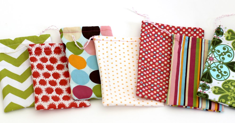 creatively christy: Simplest Sewn Fabric Bag (Tutorial)
