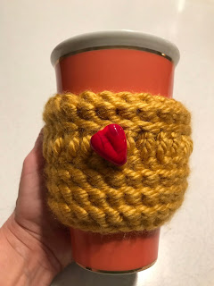 cup cozy with homemade bead2