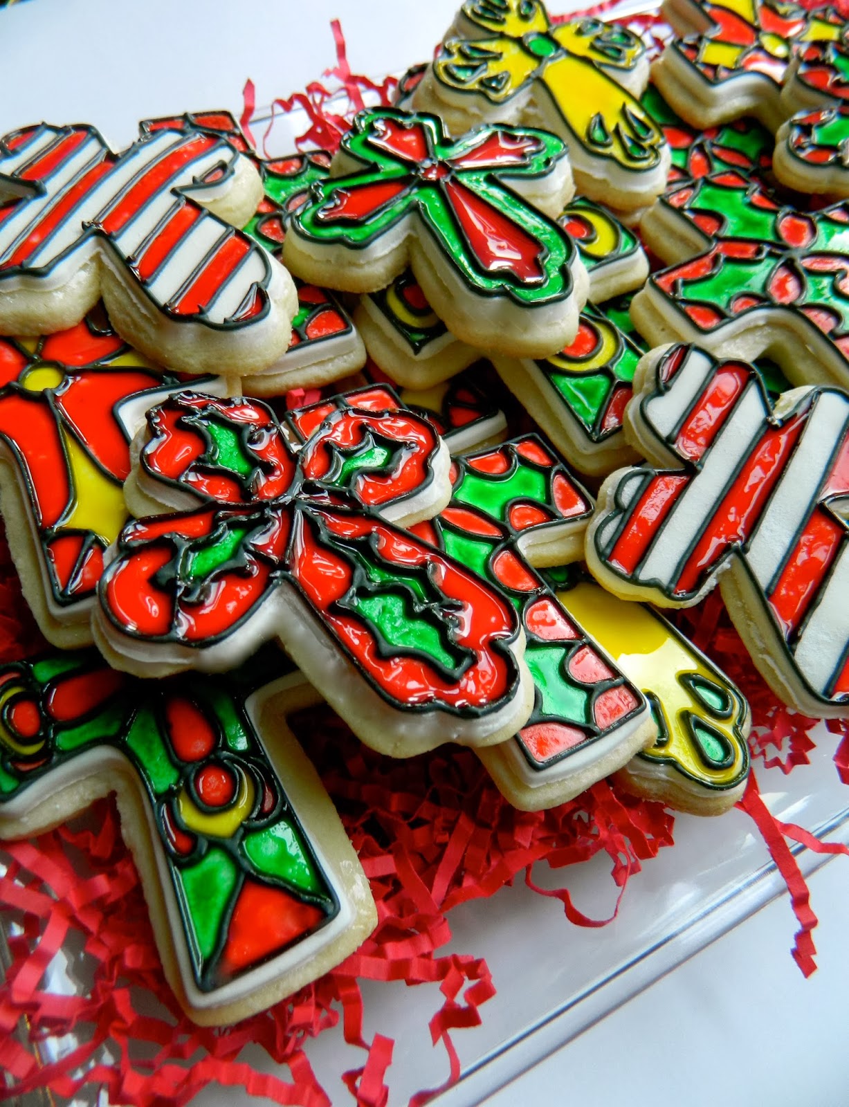 She Bakes "Stained Glass" Cookies