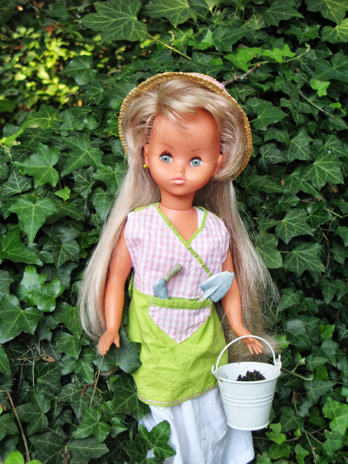 poupee dolly