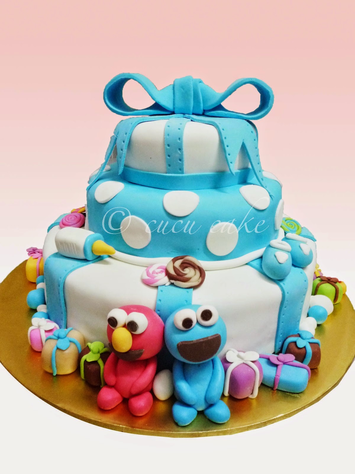 Fondant Cake