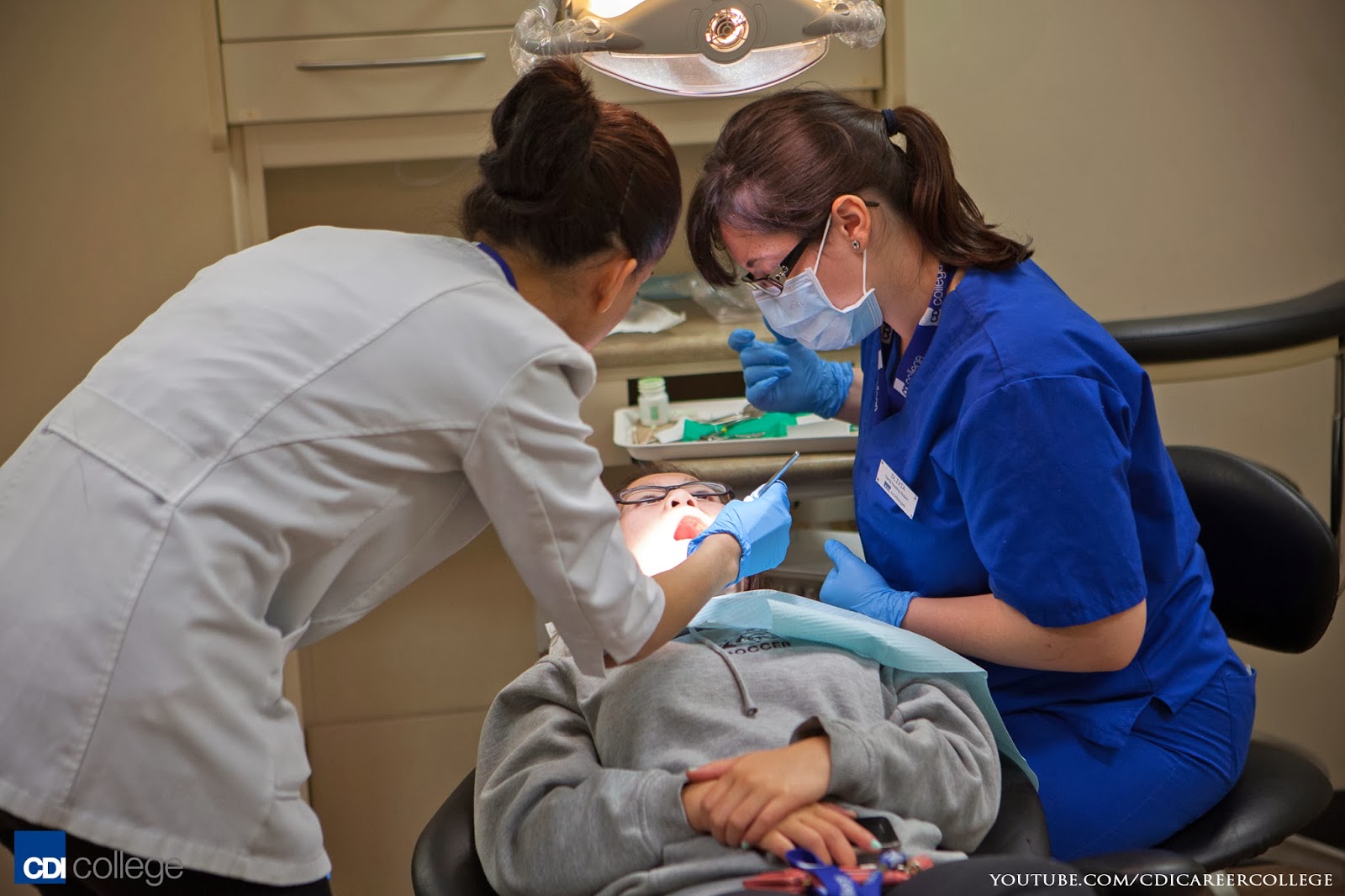 Dental assistant jobs in surrey b. c