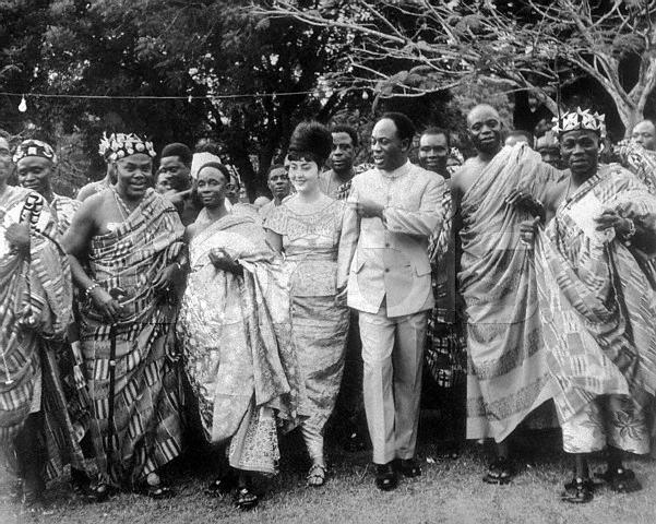 Nov. 20, 1961 - Queen dances the ''High Life'' with Dr. Nkrumah