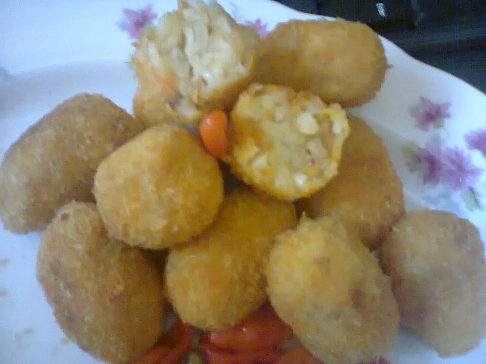 Kroket Kentang Makaroni www.rebellinasanty.blogspot.com