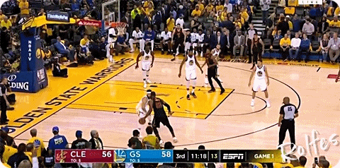 맥기의 릅신 수비.gif | 인스티즈