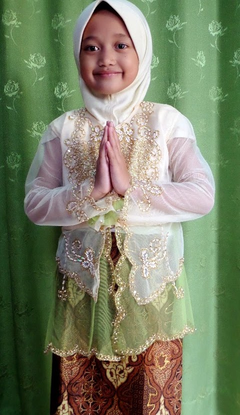 Model Baju  Kebaya  Anak  Terbaru 2019