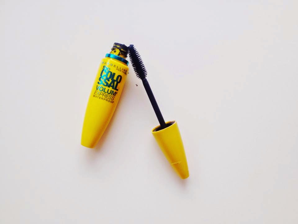 REVIEW: Maybelline Volum' Express The Colossal Waterproof Mascara | Freshly  Pressed Beauty