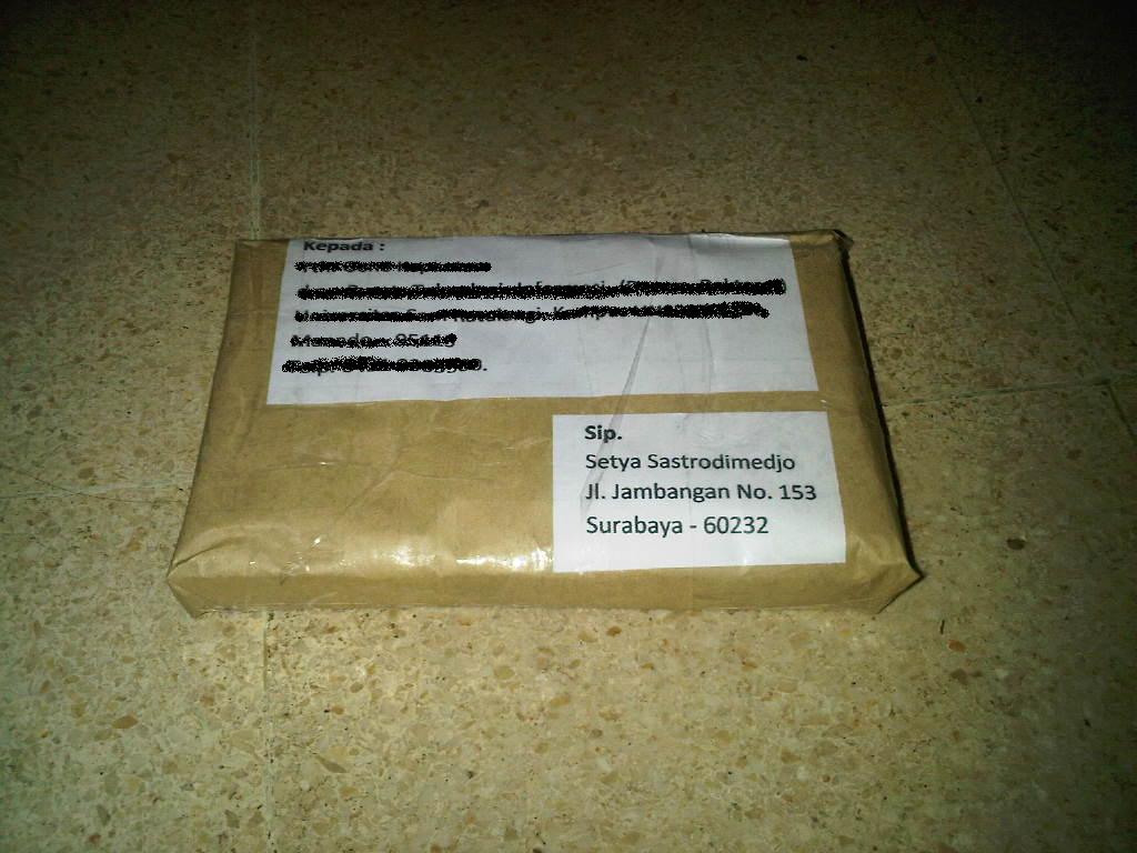 Contoh Pengiriman Melalui Paket - BlackBerry Magazine