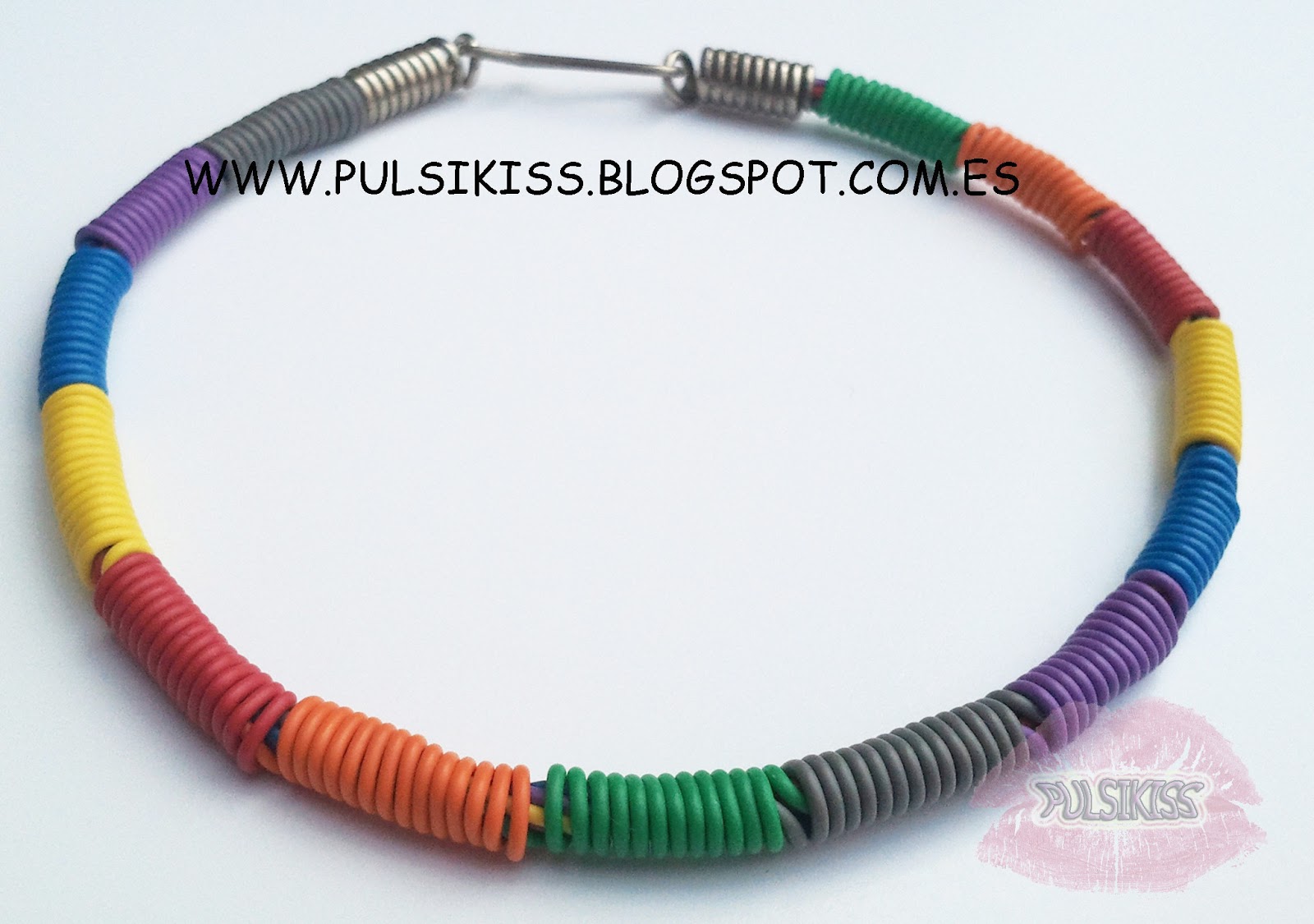 Hacer pulseras con hilos de colores - Pulserasdiy