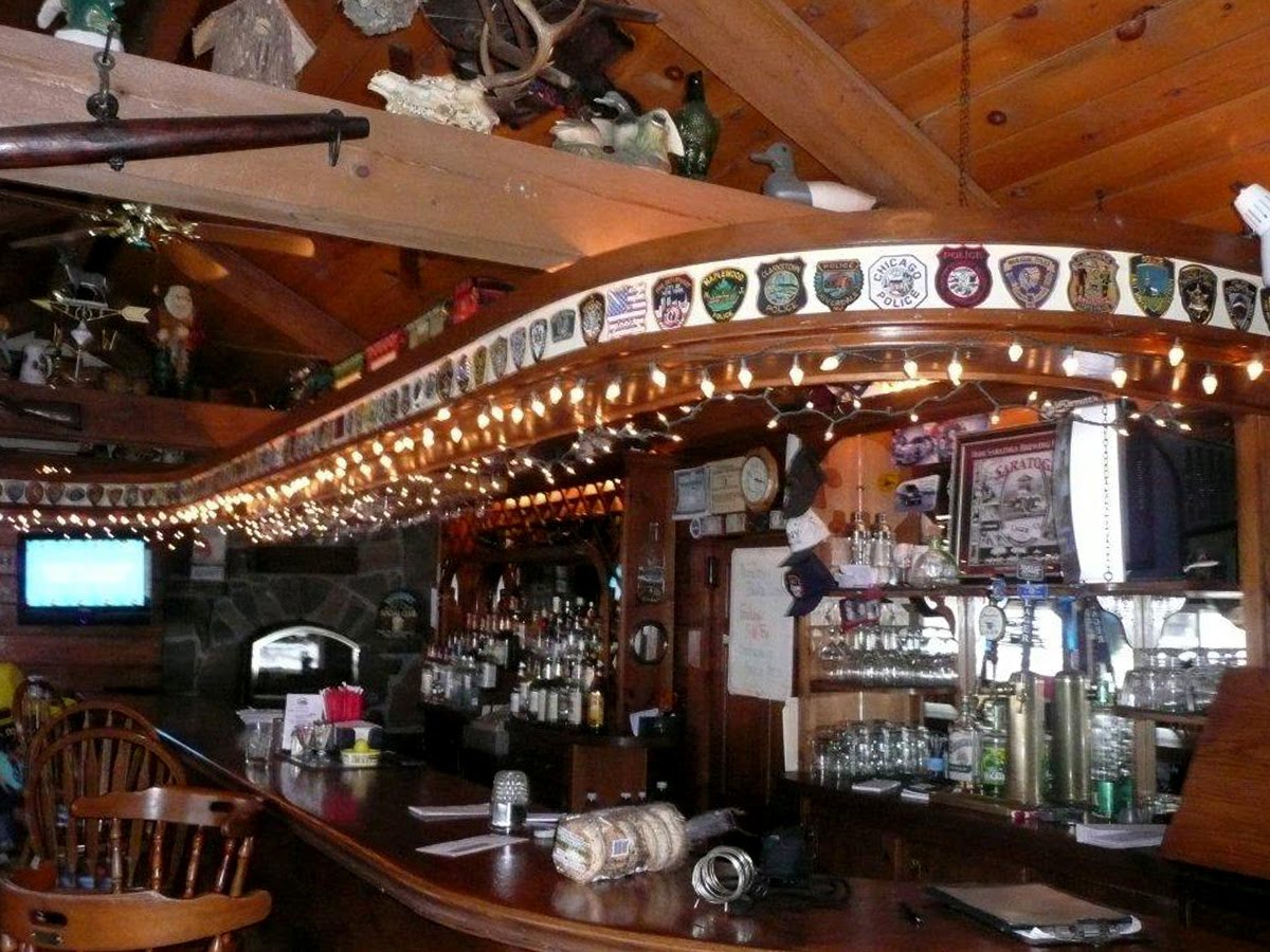 Happy Hour in the High Peaks Waterhouse Restaurant and Lounge, Lake