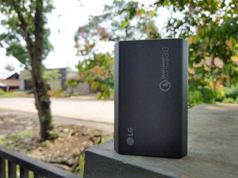 LG Power Tank PMC-610 Review: Power Bank Ringkas Mendukung Qualcomm Quick Charge 3.0