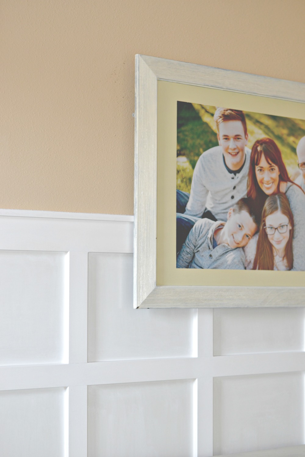 How to Hang a Picture on Board and Batten