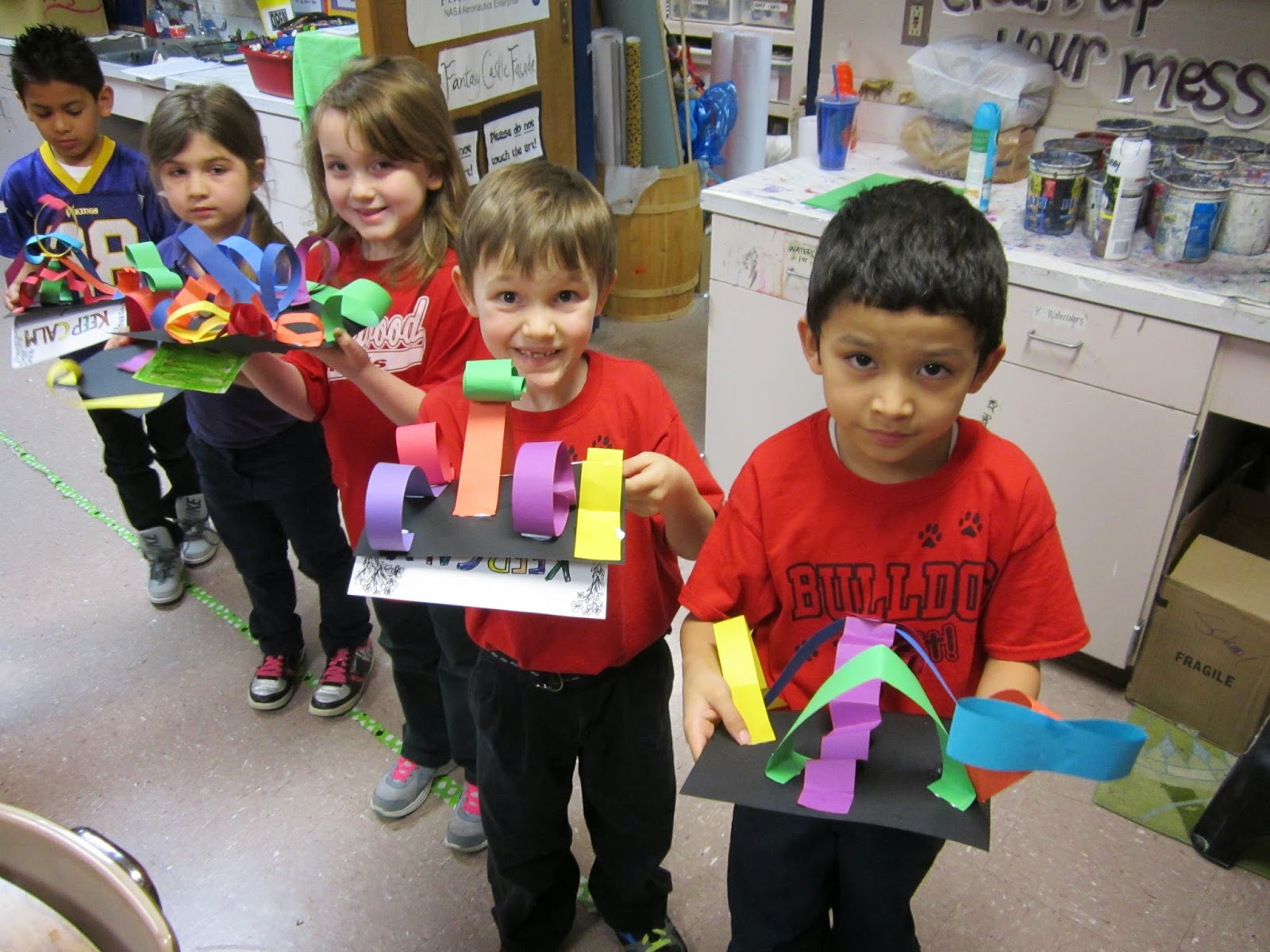 ChumleyScobey Art Room: Paper Line Sculpture