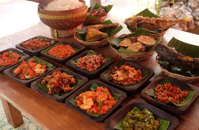 Spesial sambal, resto yang bisa kamu temukan di setiap kota dengan berbagai menu dan harga super murah Spesial sambal, resto yang bisa kamu temukan di setiap kota dengan berbagai menu dan harga super murah