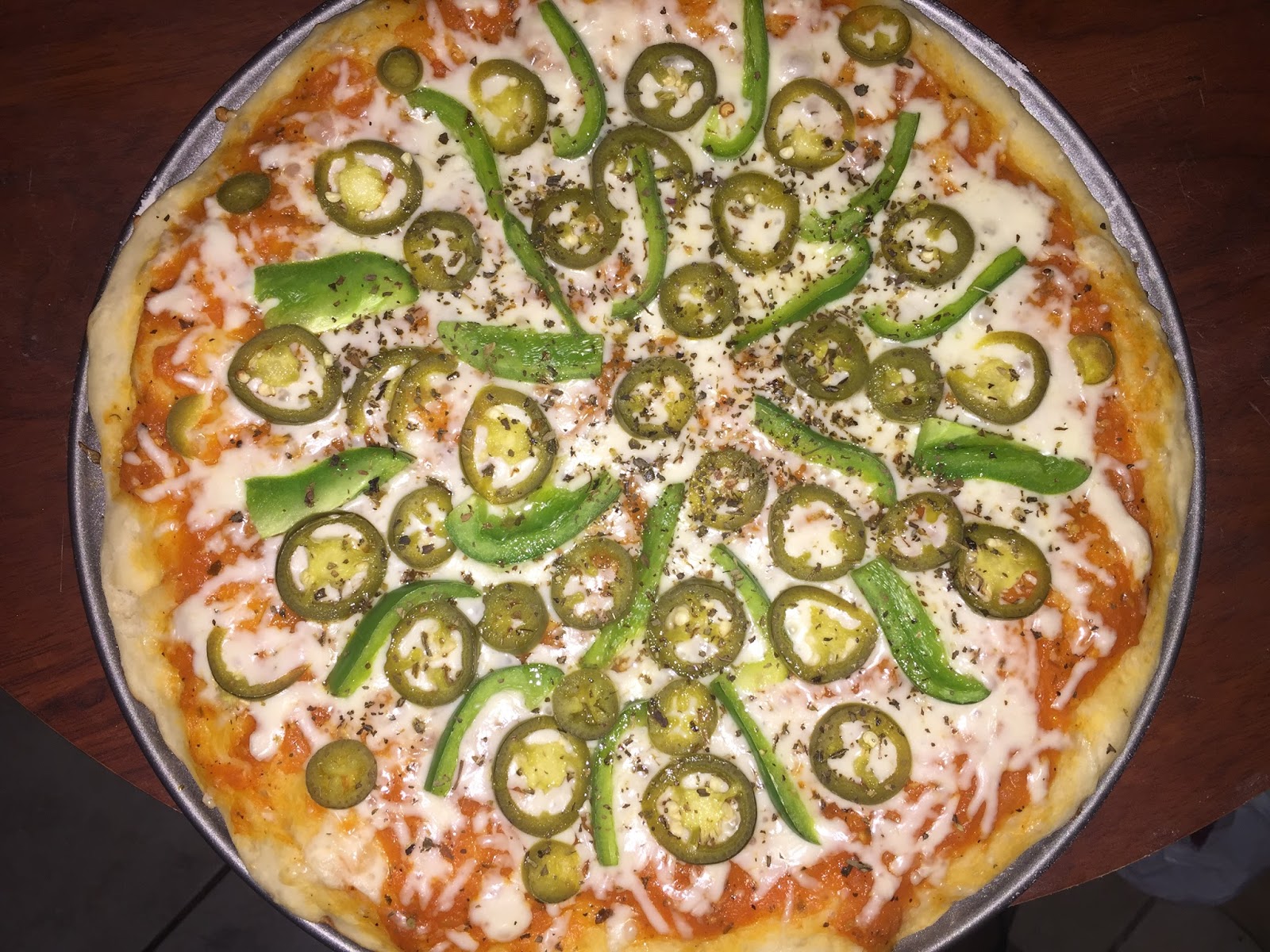 Jalapeno & Capsicum Cheese Pizza / Cheese Pizza / Pepper Cheese Pizza with Homemade Pickled
