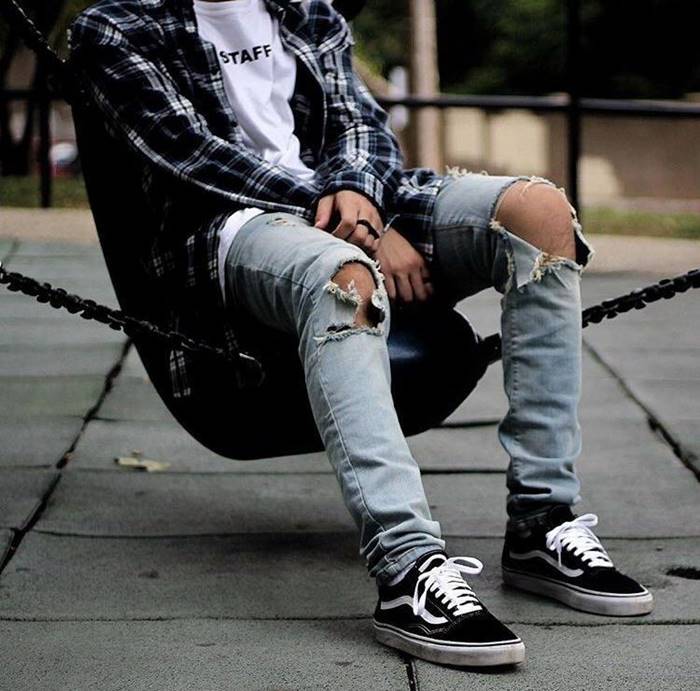 Calça rasgada no joelho para se inspirar e usar muito Calça rasgada no joelho para se inspirar e usar muito