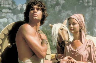 Harry Hamlin y Judi Bowker, Perseo y Andrómeda en Furia de titanes Harry Hamlin y Judi Bowker, Perseo y Andrómeda en Furia de titanes