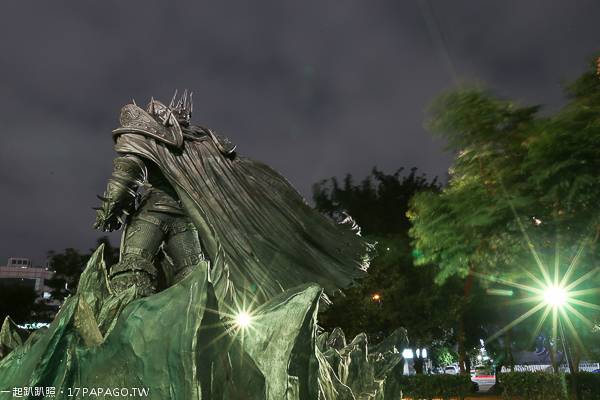 《台中．西區》阿薩斯雕像|魔獸世界重要角色|巫妖王|草悟道|法式滾球場