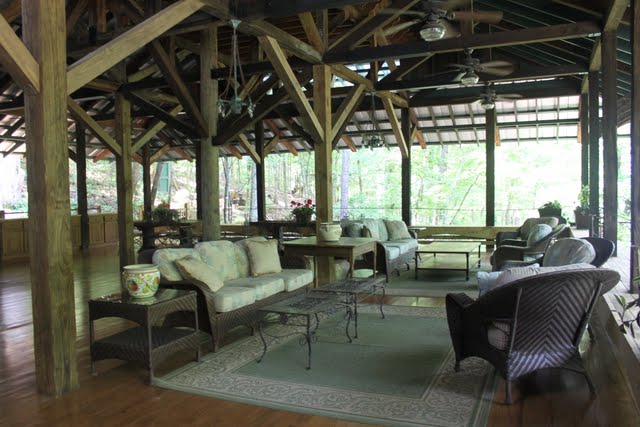 Jim Scott's Garden on Lake Martin - Living With Thanksgiving