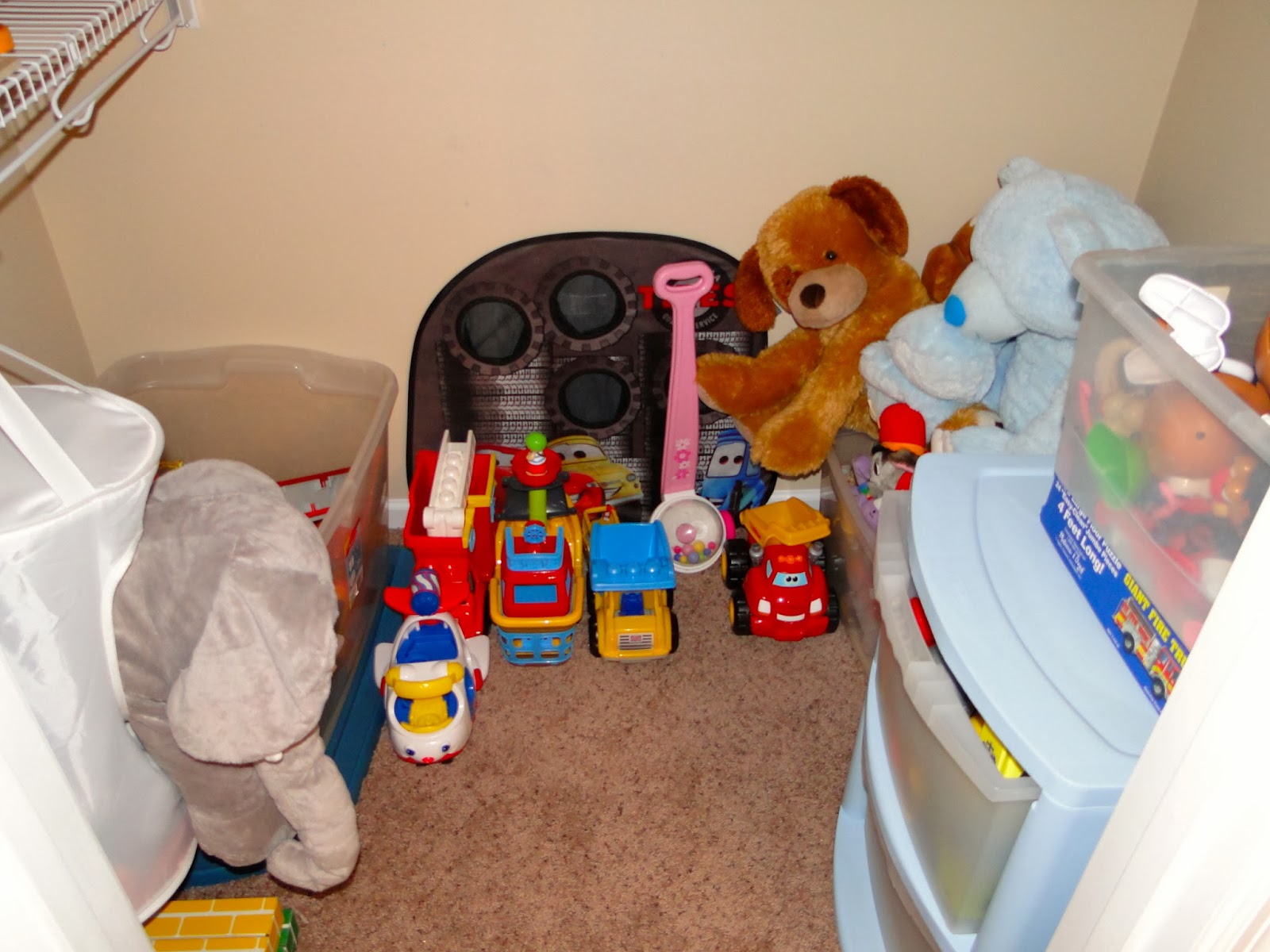 how to organize toys